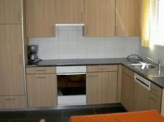 스위스 슈틸르 2*